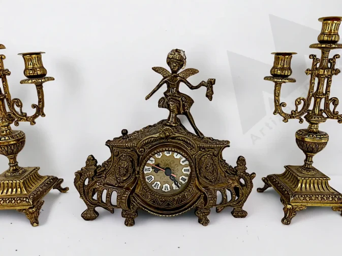 desk clock