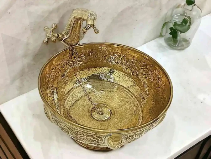 pedestal sink