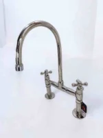 kitchen faucets