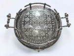 serving tray with handles​