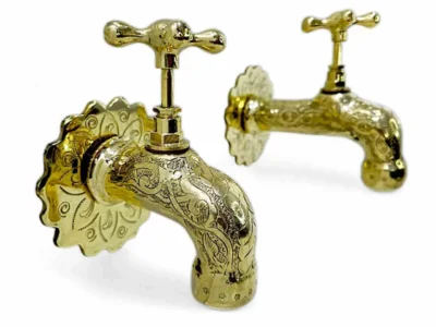 brass kitchen faucet