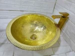 pedestal sink