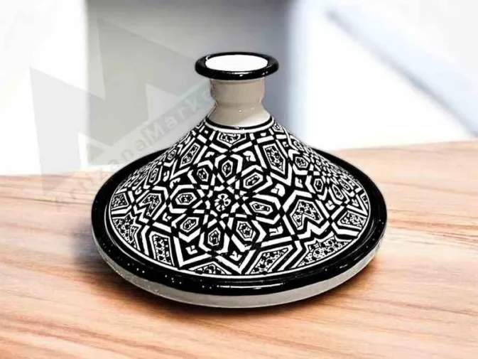 serving bowls with lids