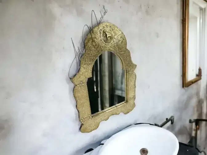 mirror